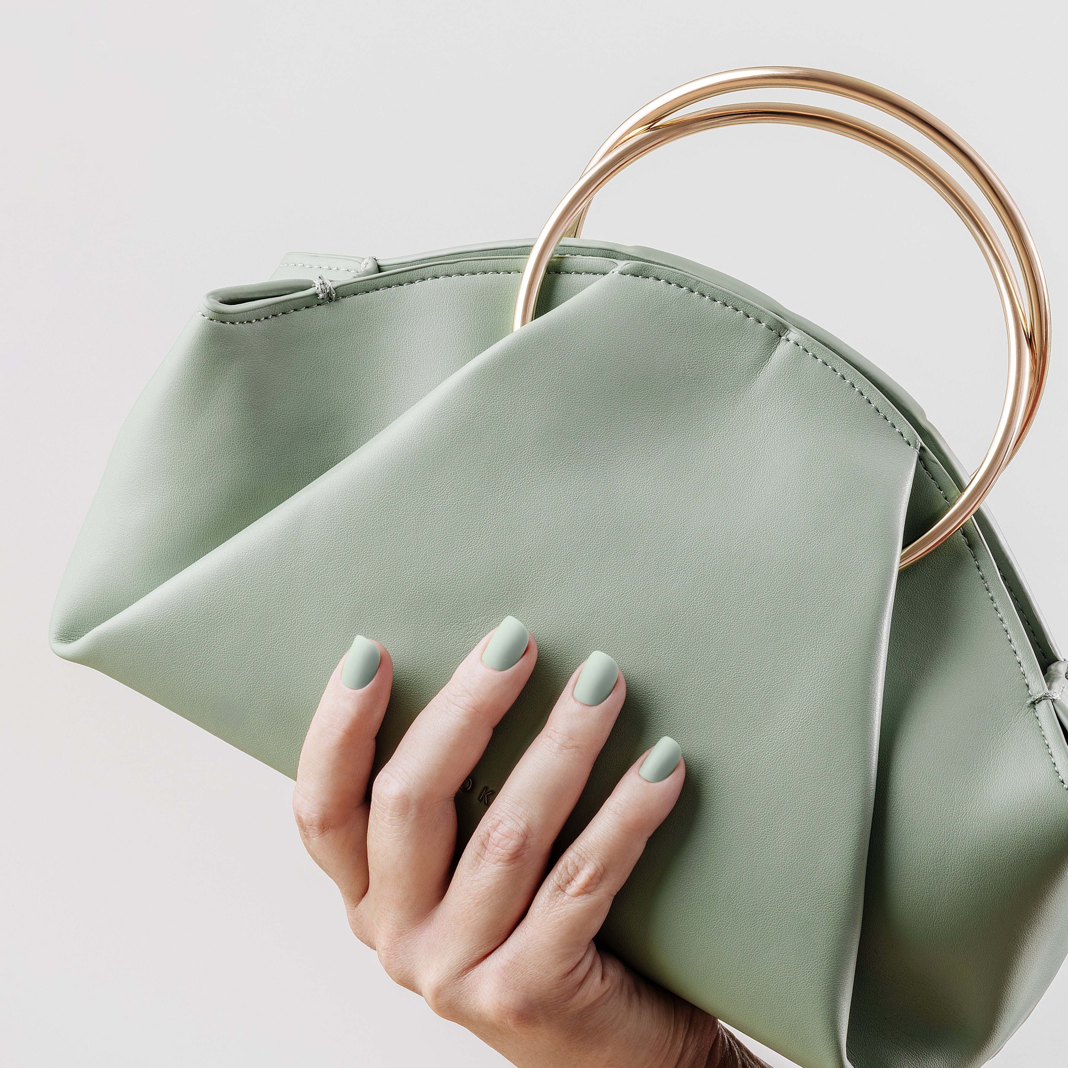 Premioum press on nails green - green handbag 
